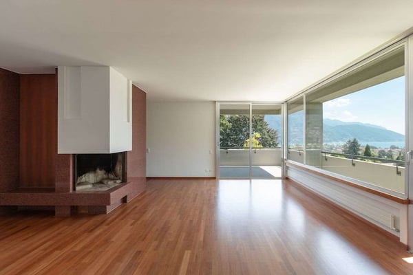 Spaziosa villa vista lago in centro a Lugano 1