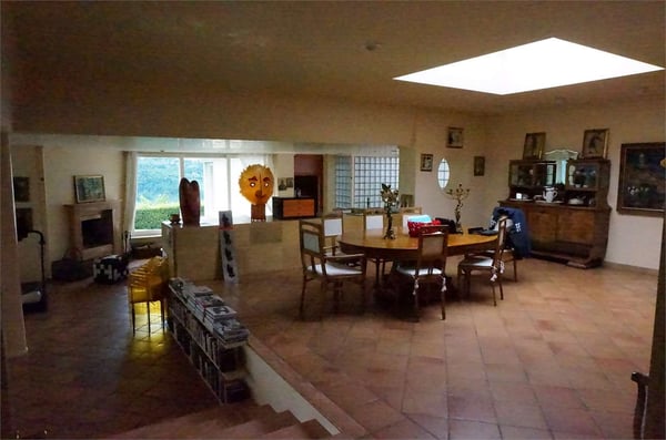 Prestigiosa villa vista lago con piscina 13