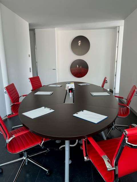 Moderno ufficio nel cuore di Paradiso 2