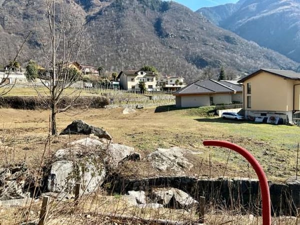 Interessante terreno edificabile pianeggiante 1