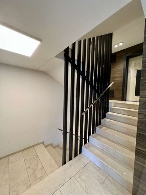 Elegante locale commerciale ufficio a Lugano Massagno 12