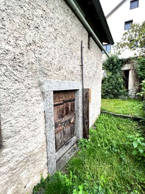 Spaziosa casa ticinese 6,5 locali con giardino 2