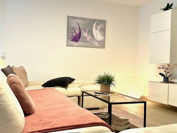 Elegante casa in contesto residenziale 7