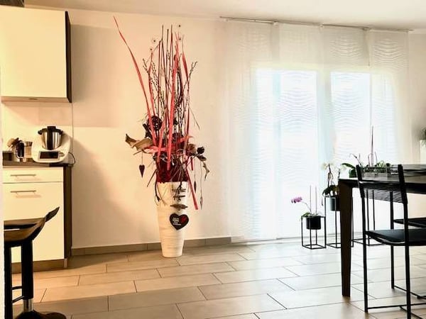 Elegante casa in contesto residenziale 2