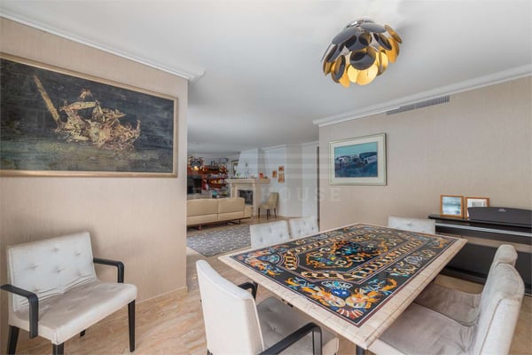 Villa rinnovata in stile mediterraneo con piscina 11