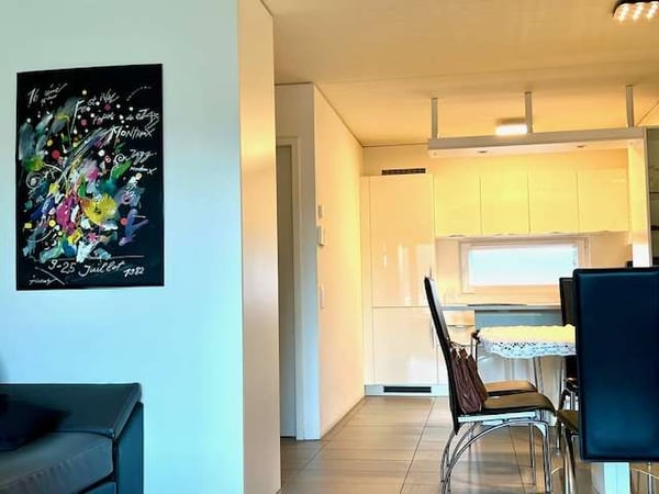 Elegante appartamento con vista panoramica 3