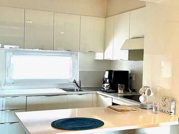 Elegante appartamento con vista panoramica 7