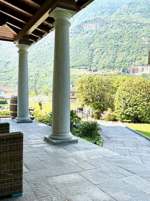 Villa moderna di classe in ottima posizione 4