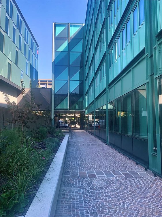 Prestigiosi spazzi commerciali in centro a Lugano 1