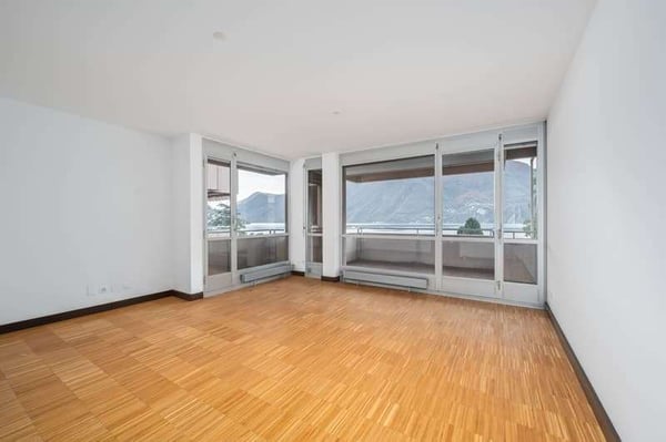 Appartamento vista lago a Lugano da ristrutturare 2