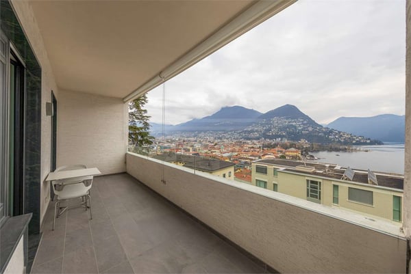 Duplex a Lugano con vista lago di alto standing 10