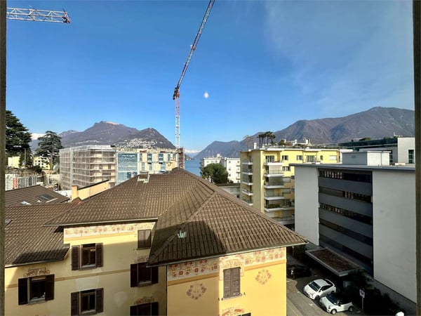 Elegante Attico Duplex con parziale vista lago 9