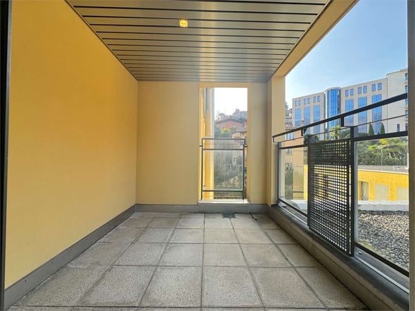 Elegante Attico Duplex con parziale vista lago 5