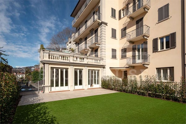 Appartement Cassarate avec jardin 1