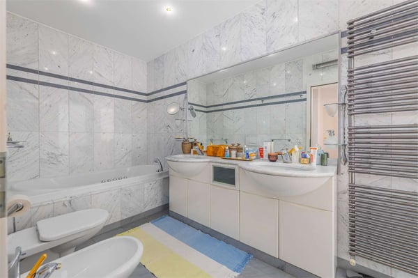 Ampio 2.5 Locali Comfort in Zona Residenziale 9