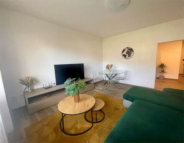 Lugano opportunità di Investimento Immobiliare in posizione strategica 2