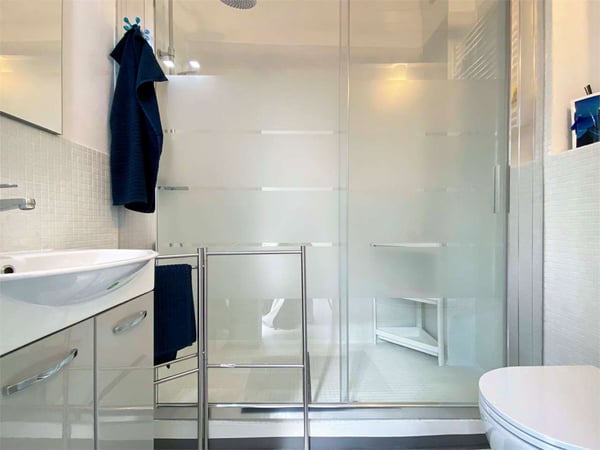 Morcote palazzina storica ristrutturata e arredata da investimento 11