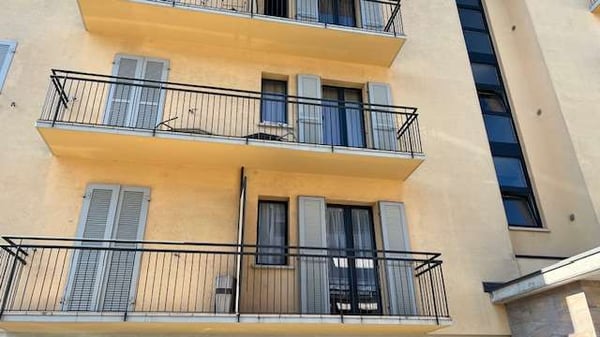 Monolocale arredato a Giubiasco con ottimo rendimento 9