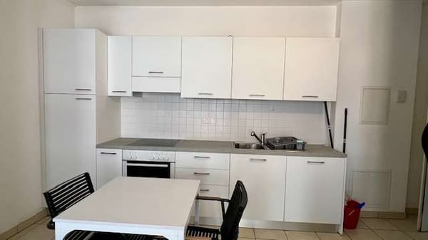 Monolocale arredato a Giubiasco con ottimo rendimento 4