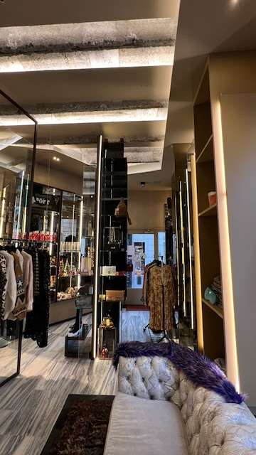 Elegante locale commerciale nel cuore di Lugano 9