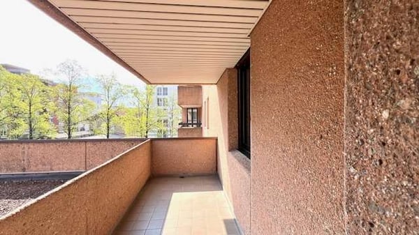 Locale ufficio in zona centrale vicino all'università 10