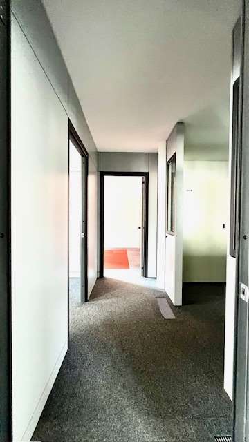 Locale ufficio in zona centrale vicino all'università 6