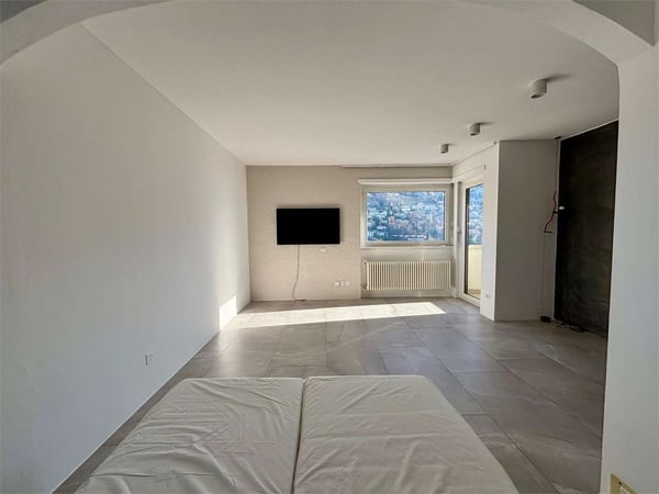 elegante 1 locali ultimo piano con splendida vista 9