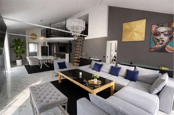 ATTICO DI PRESTIGIO AMMOBILIATO FRONTE LAGO 3