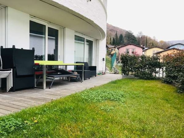 Villetta elegante alto standing con giardino privato 4