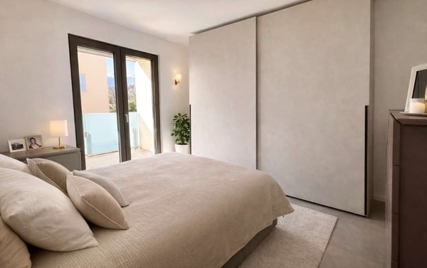 Elegante appartamento 3.5 locali con terrazza in zona centrale e soleg 11