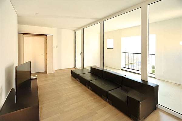 In affitto a Lugano centro, loft ammobiliato con veranda 2