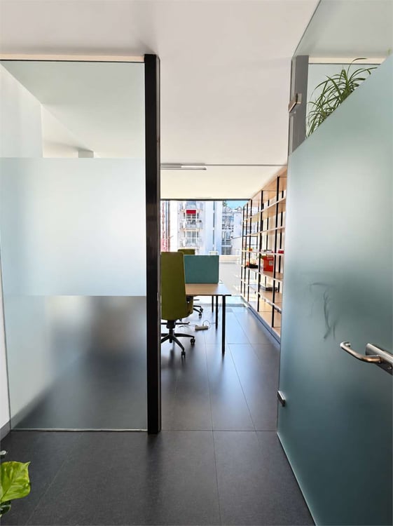 Ufficio privato in spazio professionale condiviso 8