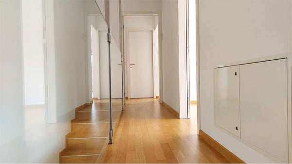 Prestigioso appartamento di 4,5 locali con terrazza e giardino a Biogg 3