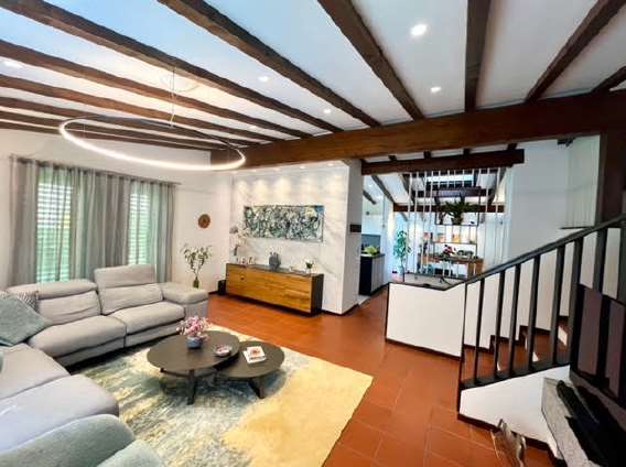 Elegante villa con giardino privato nel cuore di Collina d'Oro 6