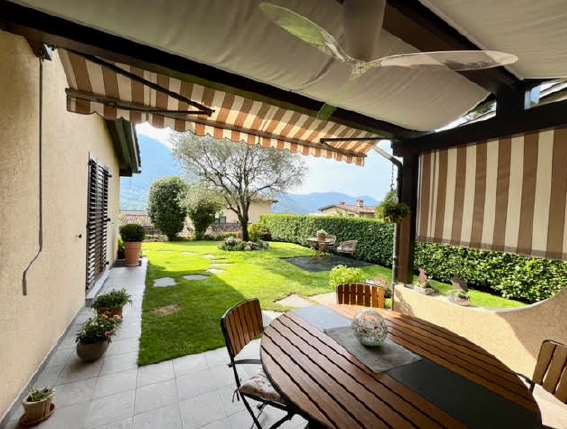Elegante villa con giardino privato nel cuore di Collina d'Oro 12