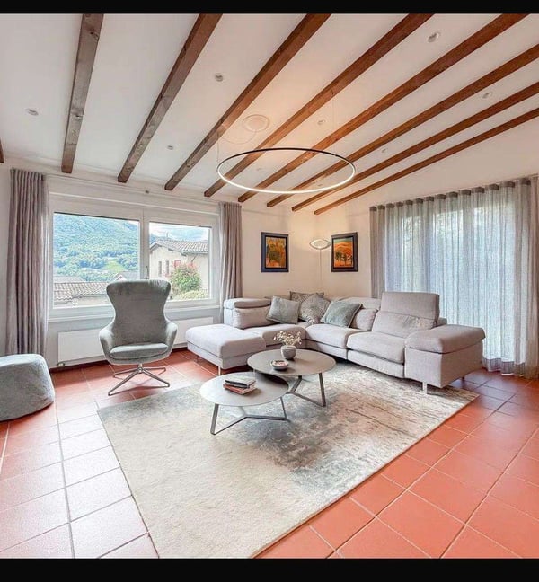 Elegante villa con giardino privato nel cuore di Collina d'Oro 5