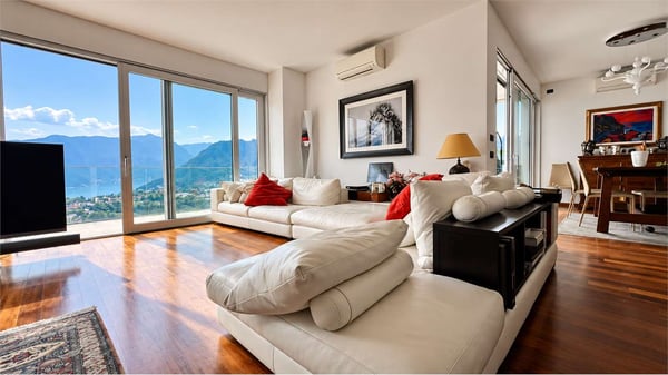 Attico panoramico a Muzzano - Eleganza, privacy e vista 9