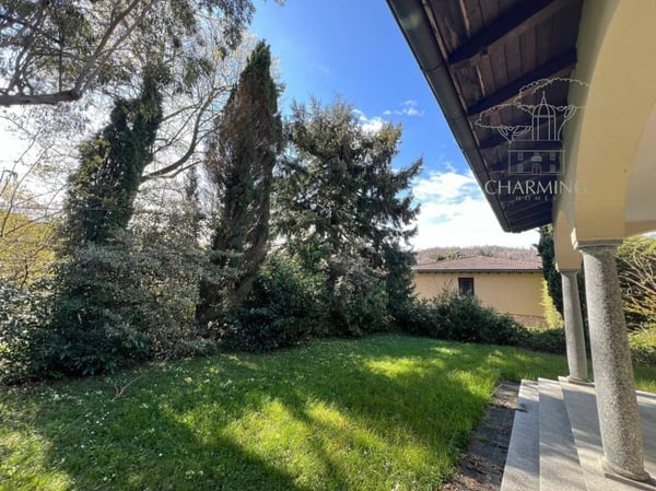 Villa con Ampio Terreno Edificabile nel Cuore di Ponte Capriasca 6