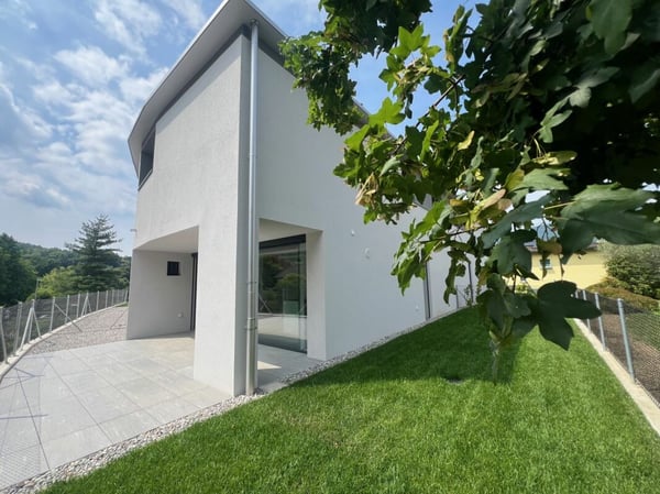 Residenza Ambra - Ultima Residenza Duplex con Giardino Privato 2