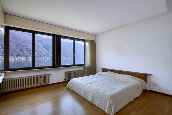 Villa Fronte Lago con Darsena Privata a Morcote 16