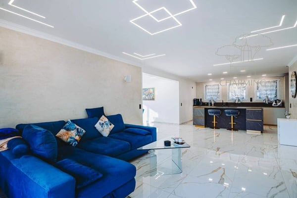 Elevated Living - Attico Panoramico con Vista Lago 6