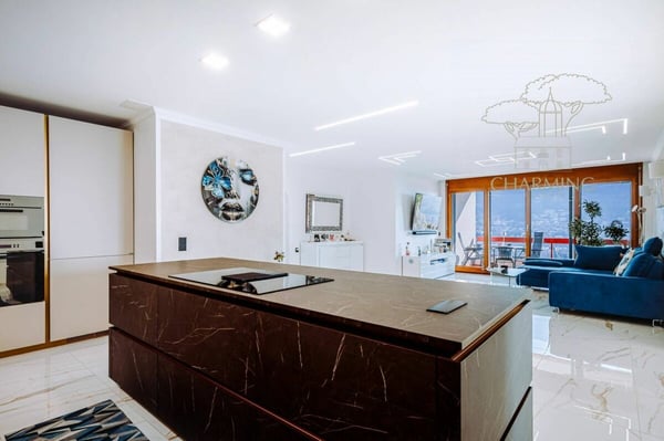 Elevated Living - Attico Panoramico con Vista Lago 9