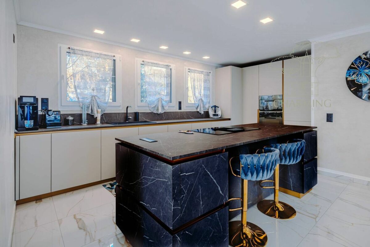 Elevated Living - Attico Panoramico con Vista Lago