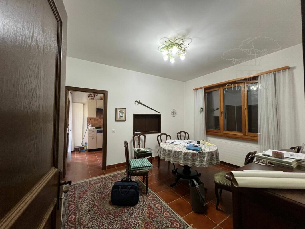 Villa indipendente con ampio parco privato a Ponte Capriasca