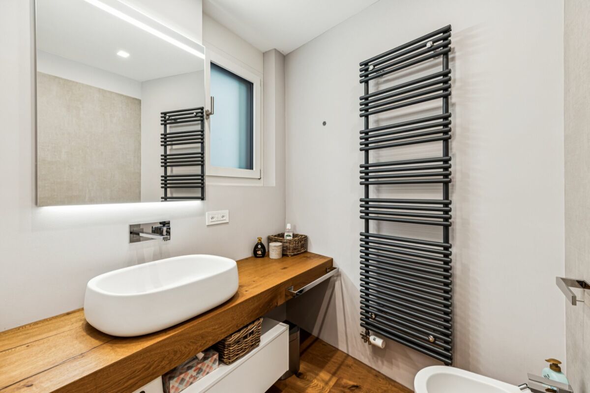Exklusive 7.5-Zimmer-Wohnung in Castagnola mit See- und Bergsicht