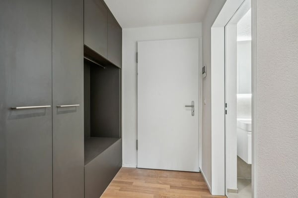 Verpassen Sie es nicht - Erstbezug 3.5-Zimmer Wohnung Kreis 2 2