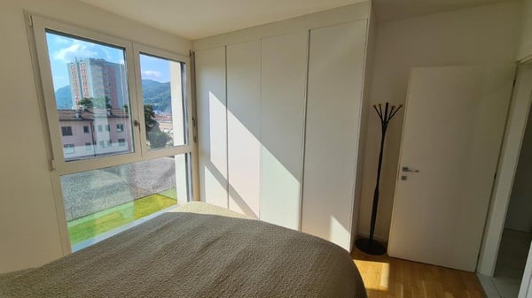 NUOVO 1.5 LOC SEMIARREDATO CON TERRAZZA 9