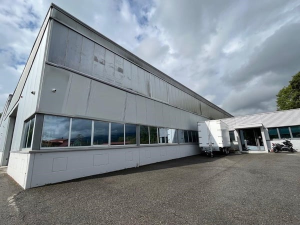 Stabio : immobile artigianale / amministrativo / magazzino 2