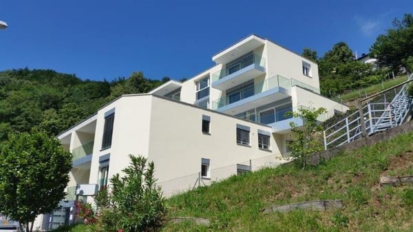 CAPRIASCA: 1.5 LOC. CON AMPIA TERRAZZA E GIARDINO 1