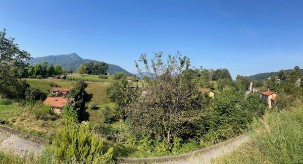 Rovio : terreno residenziale immerso nel verde - bozza progetto disponibile 5